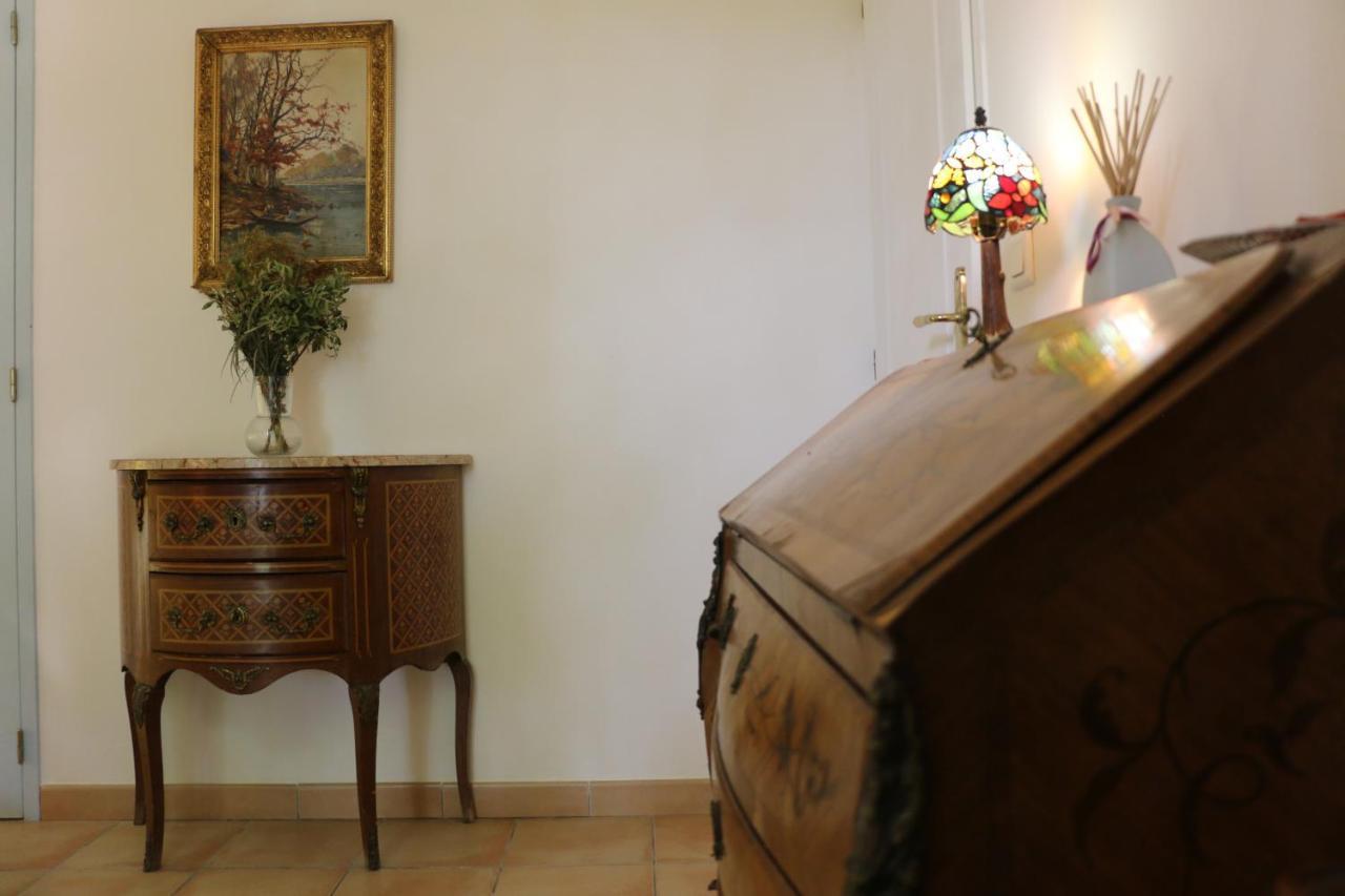 Les Chambres De Fanny Cabrieres-d'Aigues Luaran gambar
