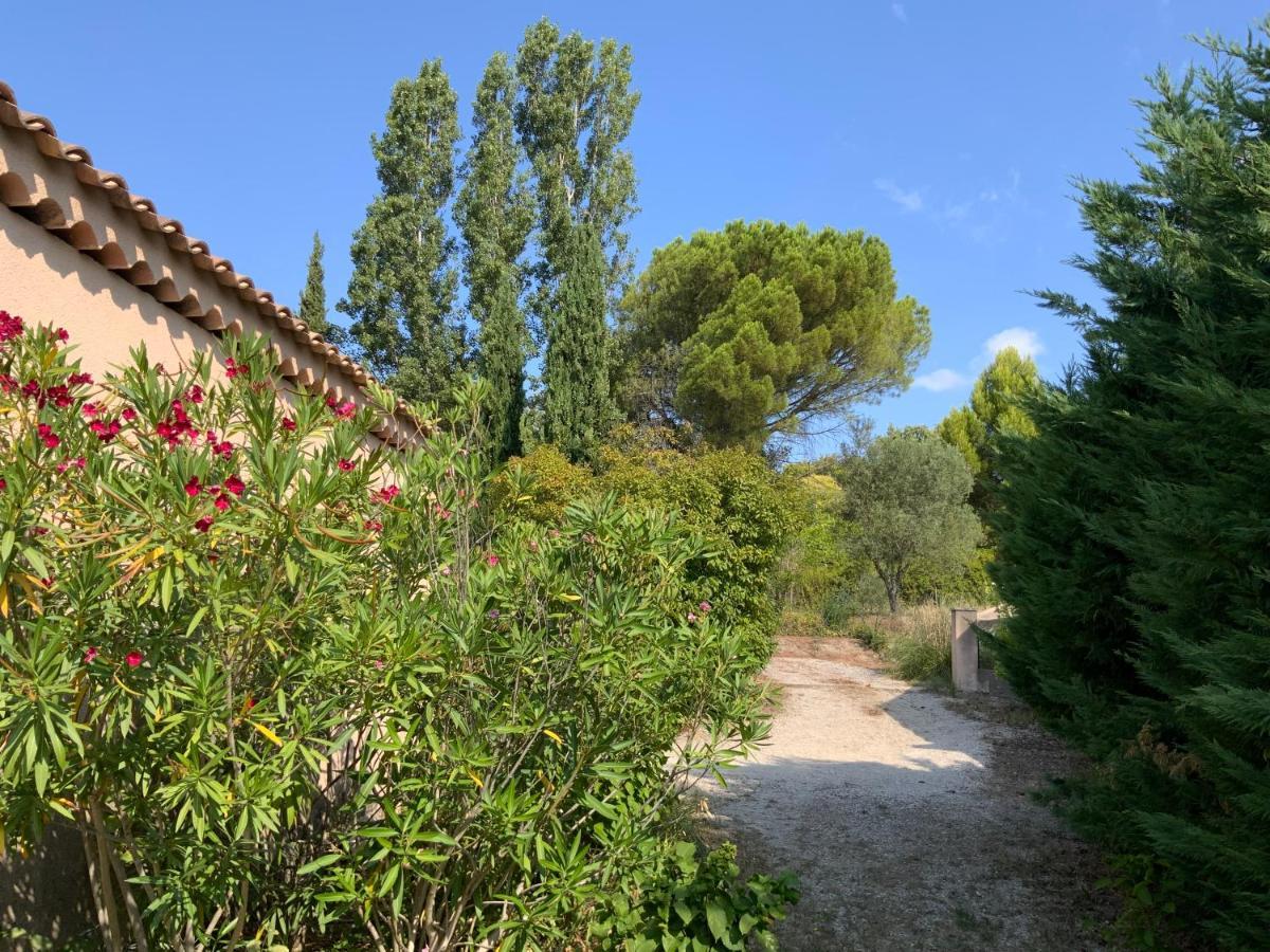 Les Chambres De Fanny Cabrieres-d'Aigues Luaran gambar